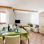 In Aschau Near Kaltenbach Lift Apartment *